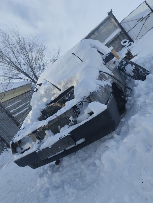 ВАЗ 99 машина в разборе