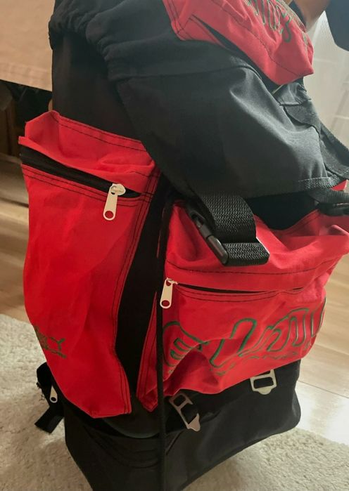 Rucsac spațios pentru excursii munte drumeții în stare perfectă