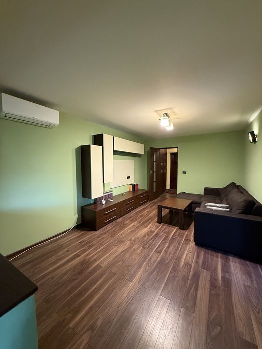 Inchiriez apartament 2 camere - Gradiste