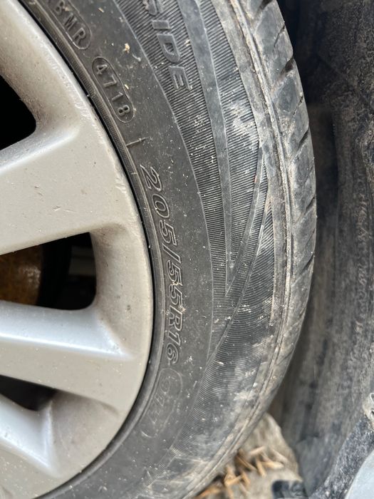 Джанти с гуми летни 5х114,3