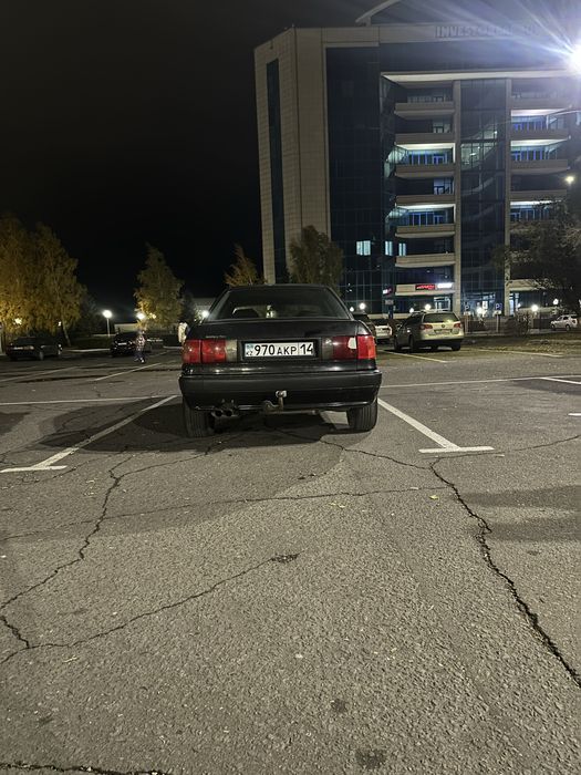 Продам Audi 80 b4