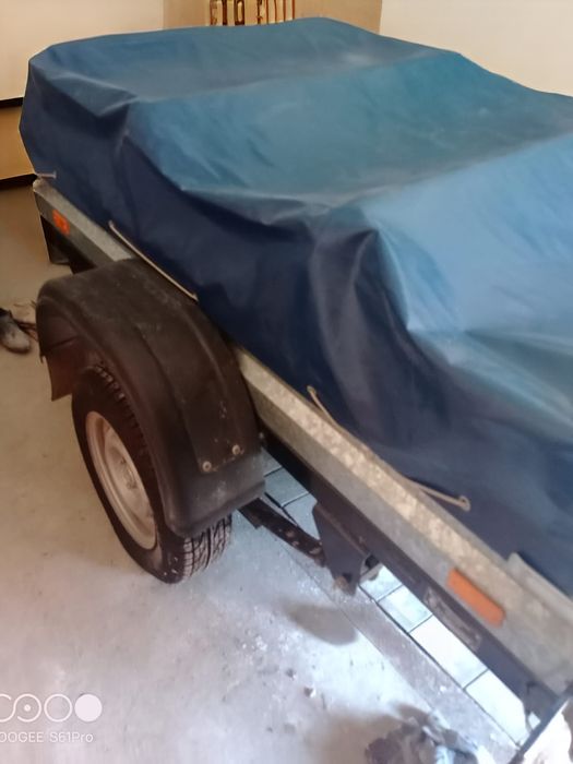 Автомобильный прицеп