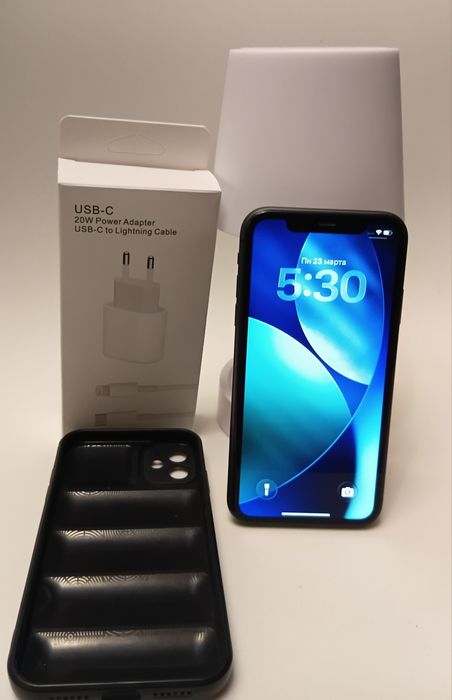 Iphone 11,  64Гб; АКБ 74%.