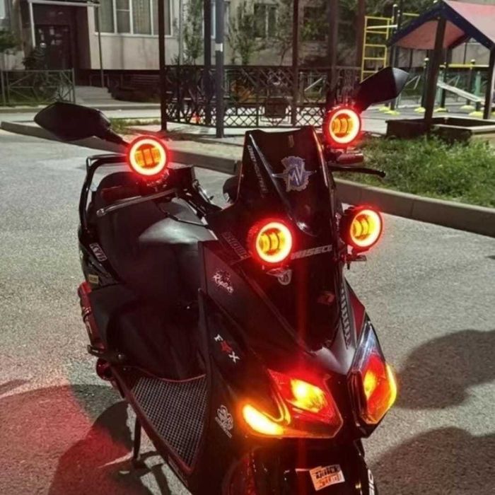 Красные LED фары 30w универсальные