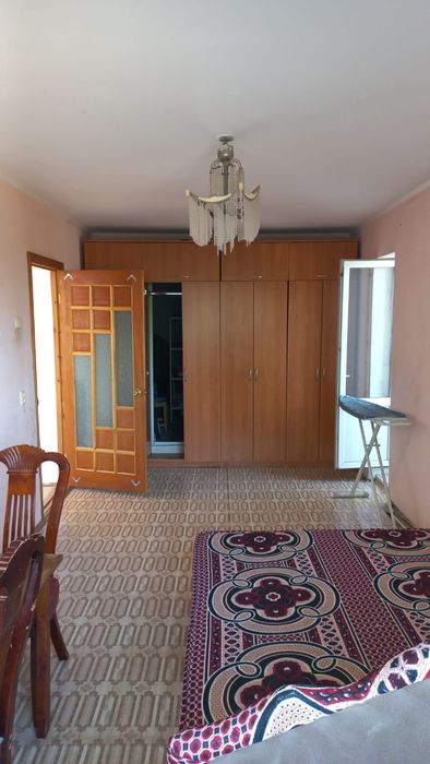 Продам  3 к.кв р-он Шанхай