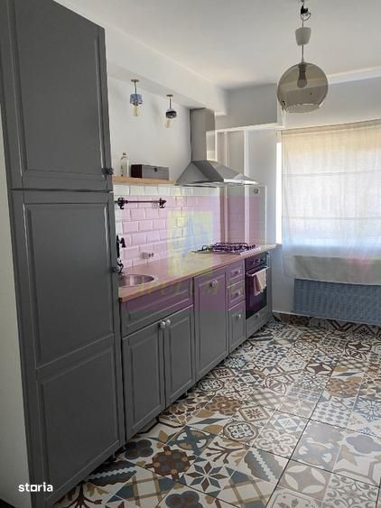 Apartament 4 camere Bd Uverturii Militari