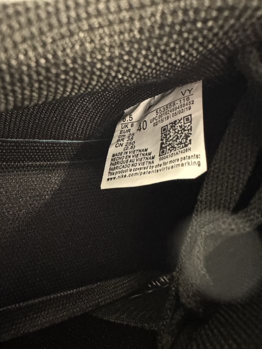 Air jordan black low