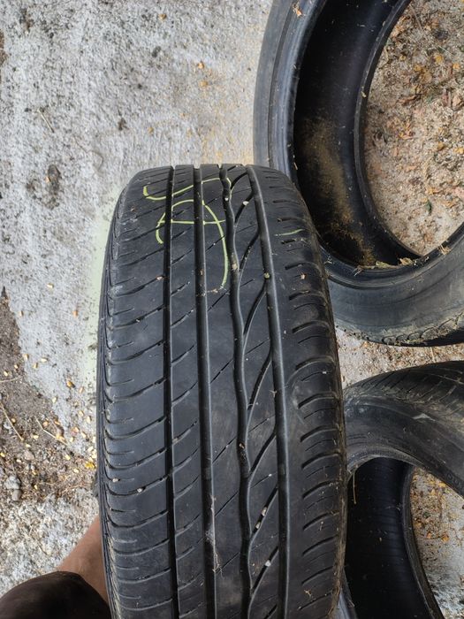 Anvelope 215/50R 17