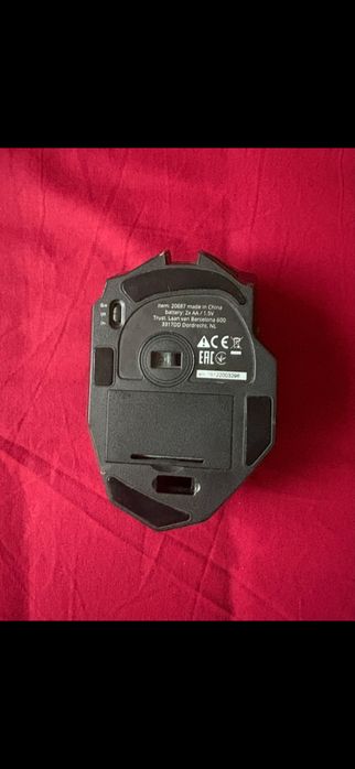 Mouse Gaming Wireless Trust GXT 130 - Iluminat LED - 2400 DPI