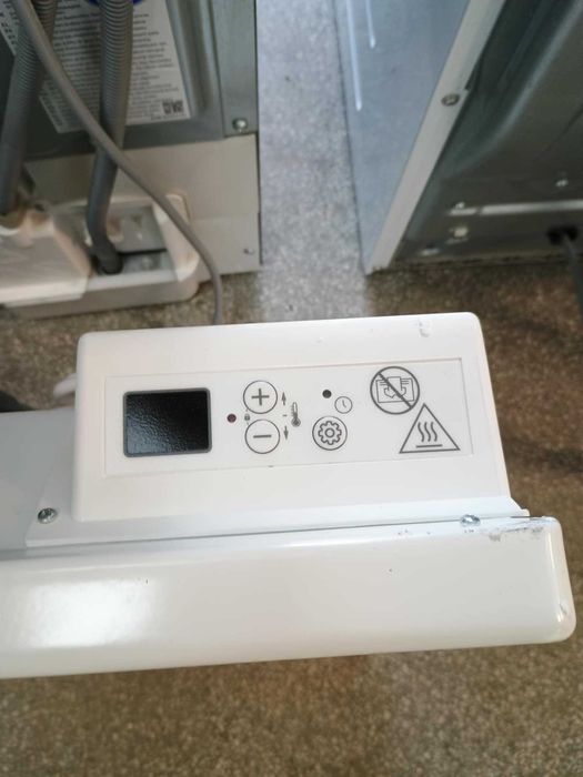 Чисто нов Електрически конвектор BOSCH  1500W