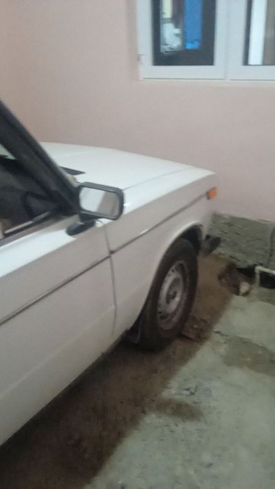 Vaz2106 sotiladi