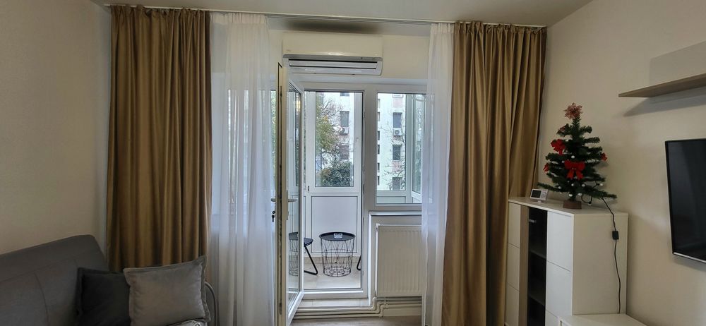 Inchiriez apartament  3 camere Nanterre