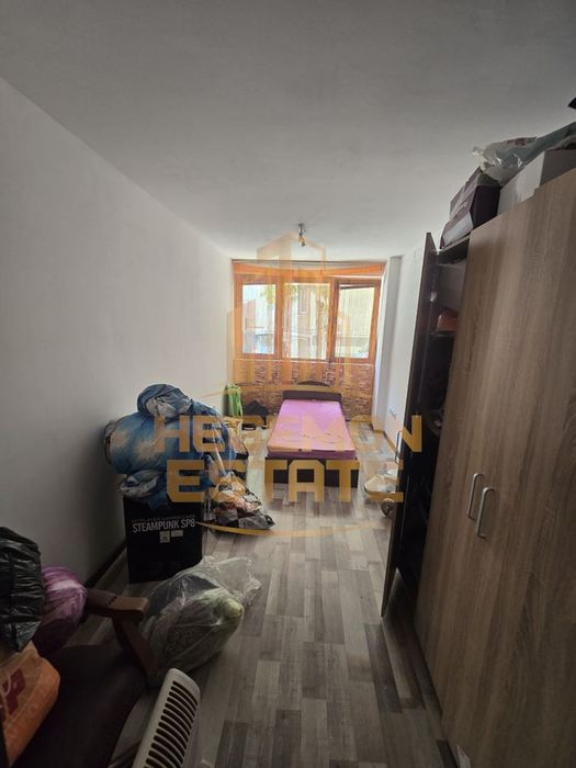 Продава се Четиристаен апартамент в Варна, Погреби - 135 кв.м за 1297 €/кв.м - Снимка #7