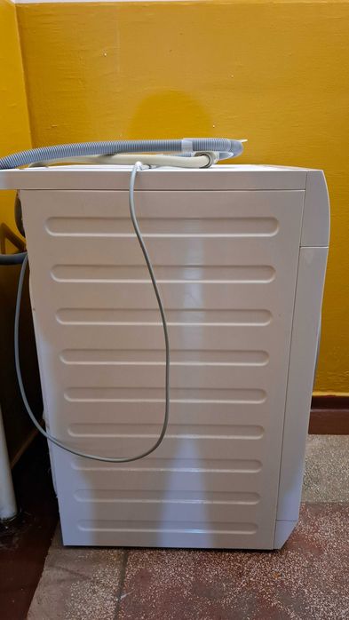 Masina de spalat rufe cu uscator Electrolux 9 kg