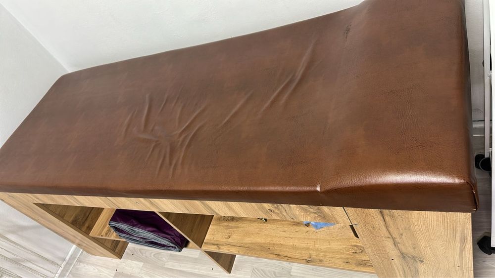 Кушетка за 7000тг есть 10шт