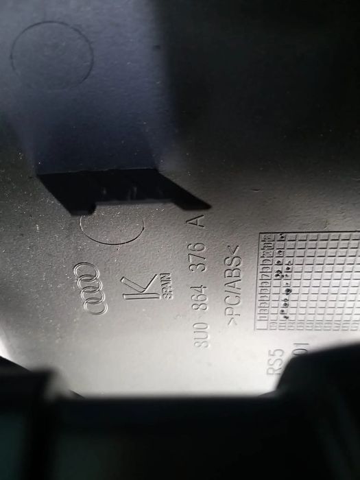 Ornament consola spate grila ventilatie audi q3 8u 8u0819203 8u0819203a 8u0864376a