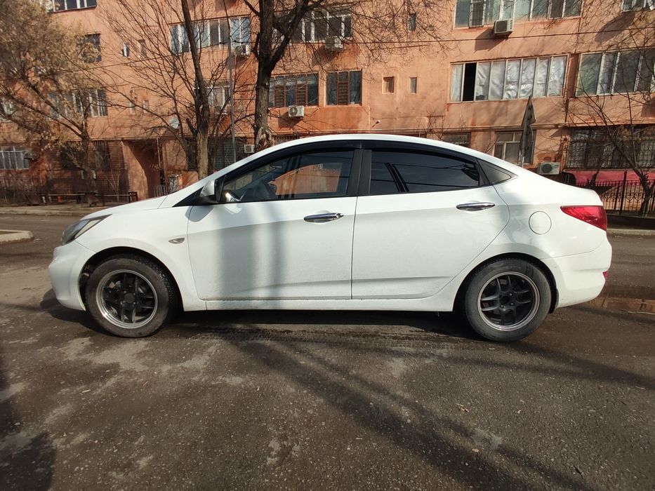 Hyundai accent 2012.Жыл 1.6л.