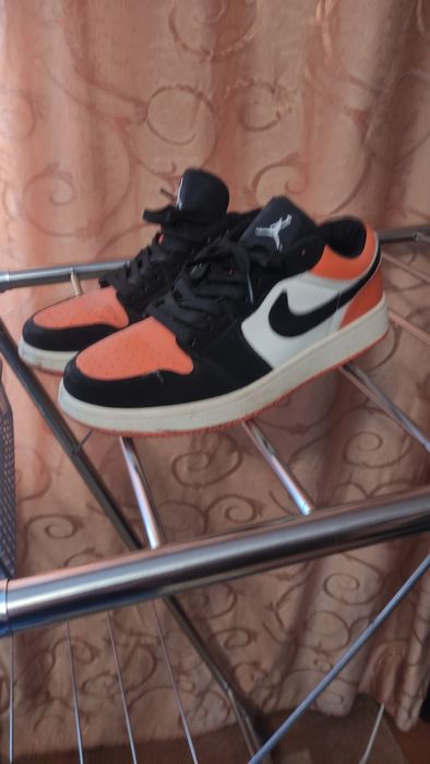 Кроссовки nike jordan
