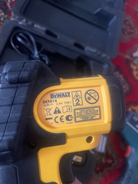 Инфракрасный термометр DeWalt DCT 414