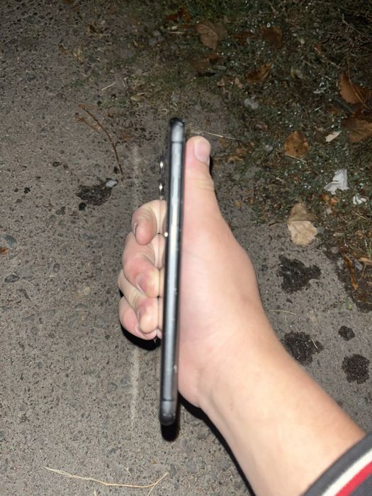 Iphone 11 сатылады