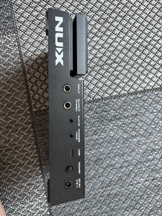 Гитарный процессор NUX MG300 MK II