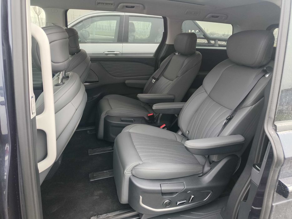 ЖАК RF 8 минивен 7 место