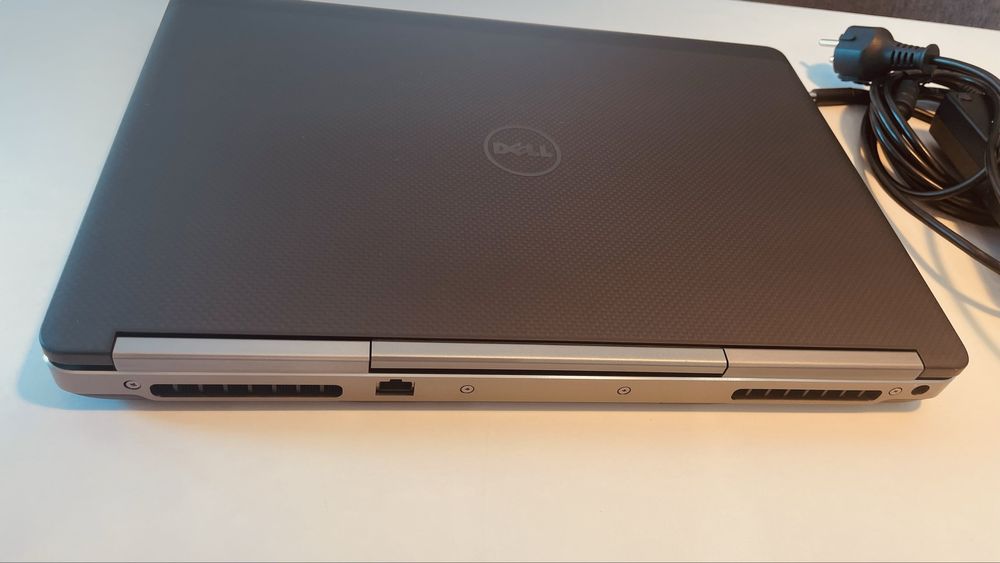 Dell Precision 7520