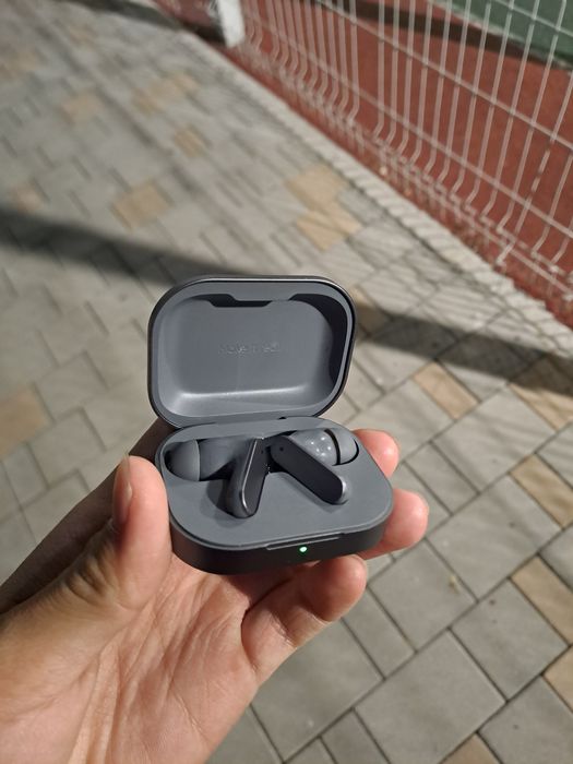 Realme buds air 8