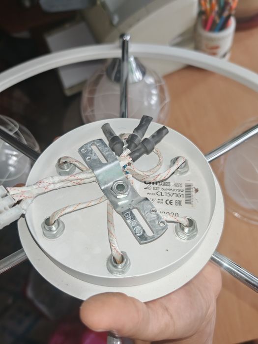 Люстра на 6 ламп