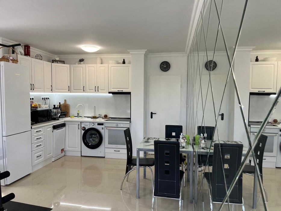 Продава се Двустаен апартамент в Свети Влас - 90 кв.м за 2253 €/кв.м - Снимка #8