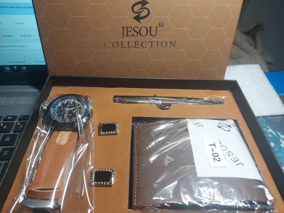 Set de lux cu ceas de mână, pix, manșete și portofel