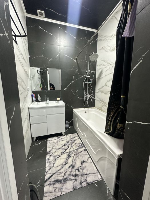 Hovli sotiladi 8 sotix chirchiqda