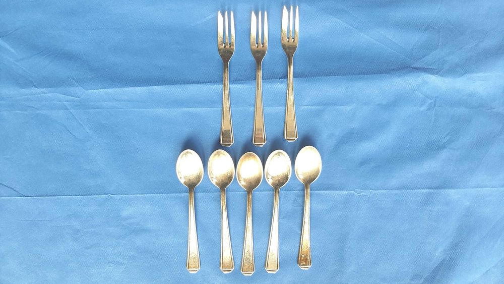 2 x Seturi tacamuri, alpaca, baroc, marcate, 1960-65