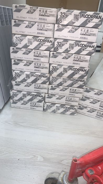 Ламинат сатылады. 21 пачка (42 кв.м)