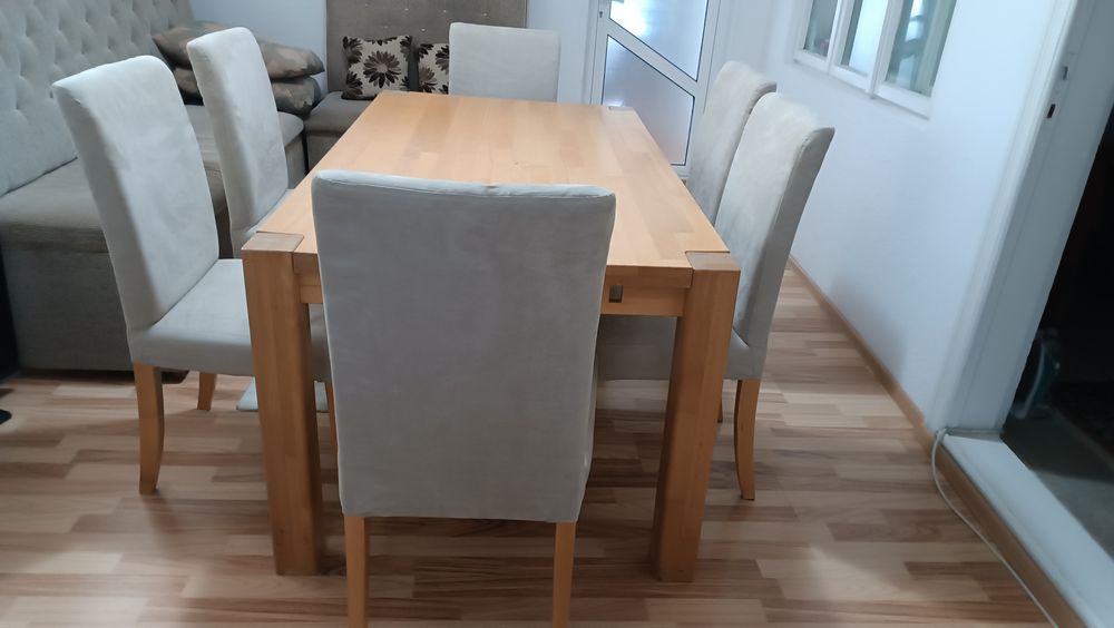 Masă lemn masiv cu șase scaune