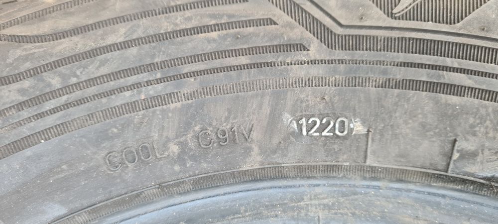 Гуми 215 65 16 С дот 20 гуд йър