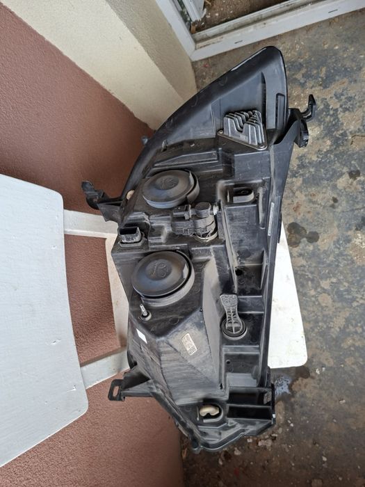 Ляв фар за Renault Master 2019 - 2024