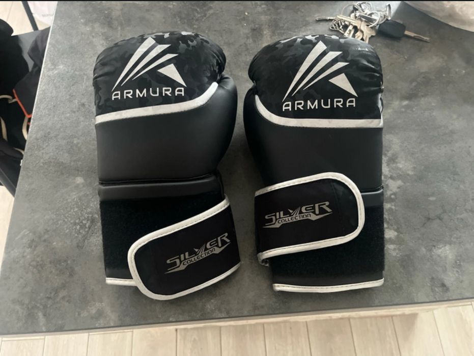 Manusi de Box Armura