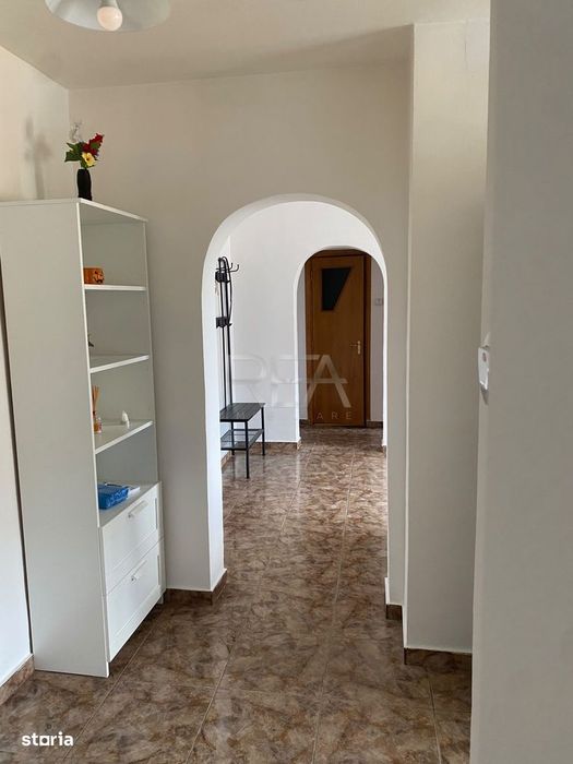 4 camere- Centrala Proprie- Etaj Intermediar-83,06 mp-Calea Vacaresti