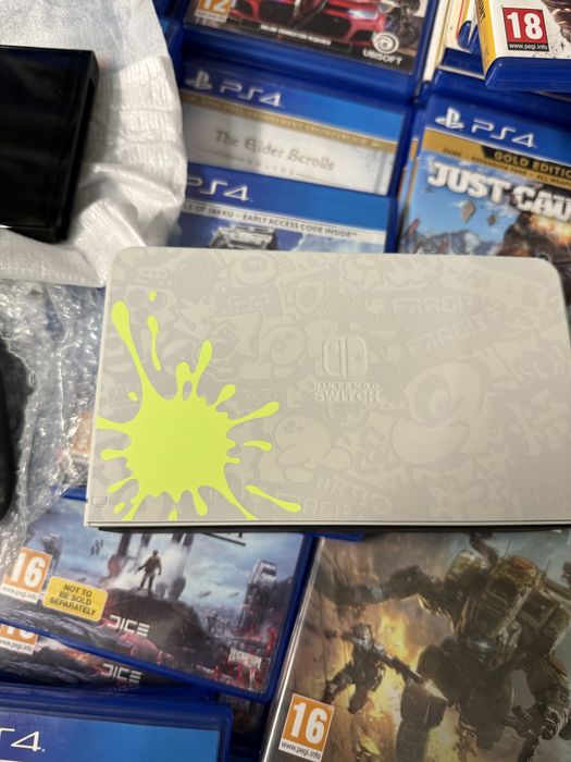 Nintendo Switch OLED Splatoon Edition, complet, ca nou, cutie