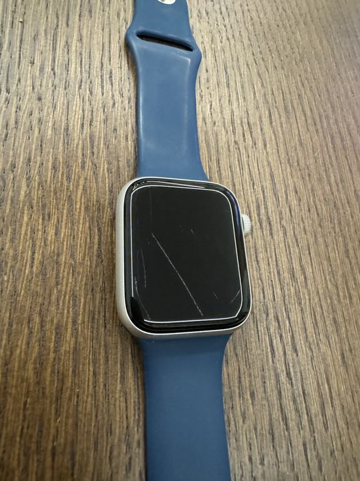 Часовник Apple Watch 5, 44mm