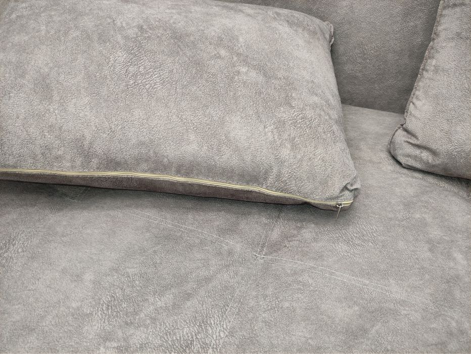 Продам диван + шторы в подарок