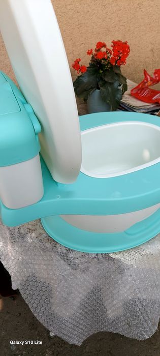 Vând WC (oliță). copii cu vârsta până  de  pana în 3,4 ani