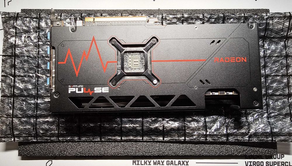 AMD Radeon RX 7700xt 12gb