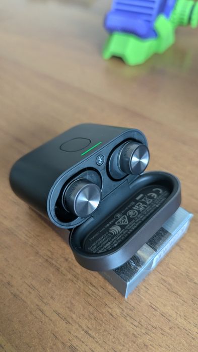 TWS наушники Bowers Wilkins Pi7 S2