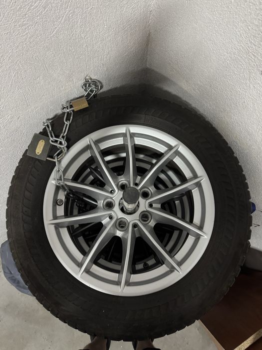 Оригинални BMW 16” джанти със зимни гуми – BMW G20/G21