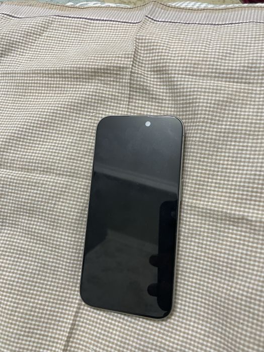 Iphone 15 pro ideal karopka dok