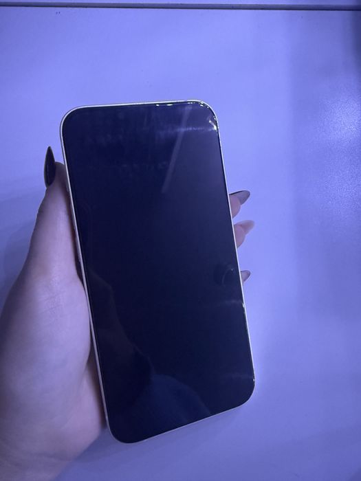 Айфон 13/Iphone 13 отличное состояние
