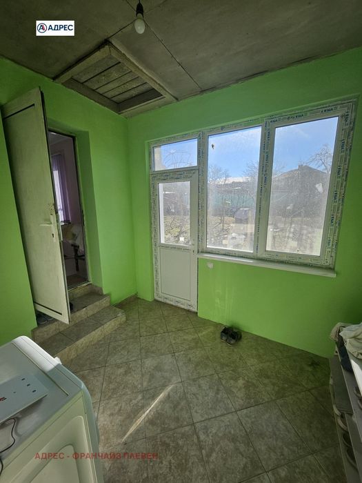Къща в Плевен, област-с.Горни Дъбник площ 100 цена 26900