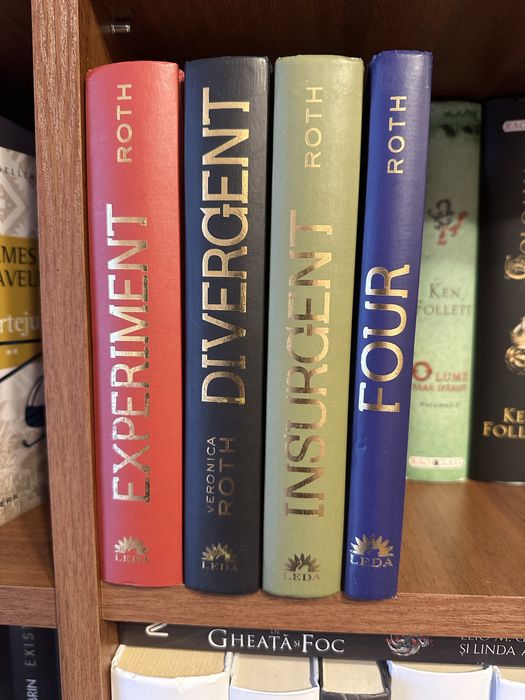 Seria Divergent de Veronica Roth, hardcover